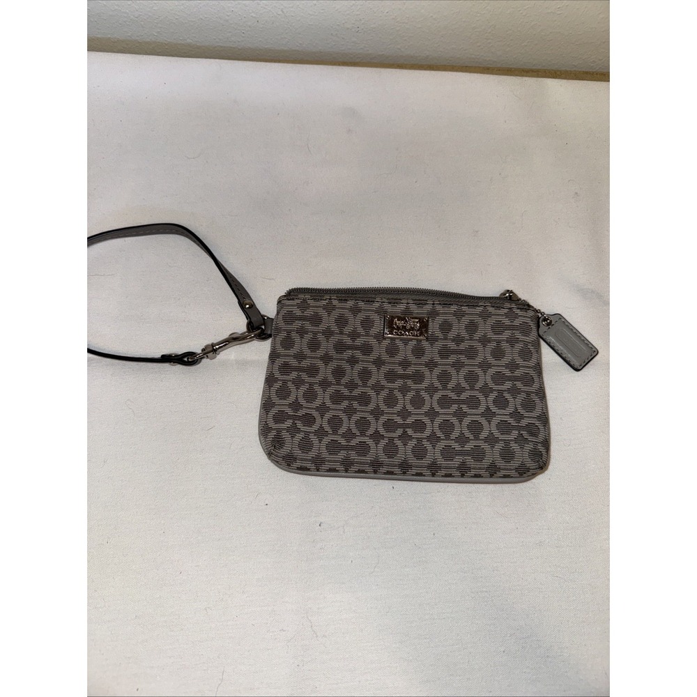Coach Signature C Jacquard Wristlet Small Clutch Purse Gray Black 6x4
